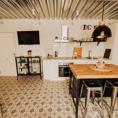 Loft Centrico Con Patio Bodega San Javier Appartement Jerez de la Frontera Buitenkant foto