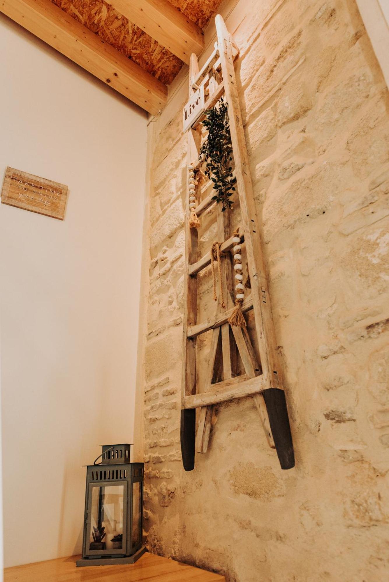 Loft Centrico Con Patio Bodega San Javier Appartement Jerez de la Frontera Buitenkant foto
